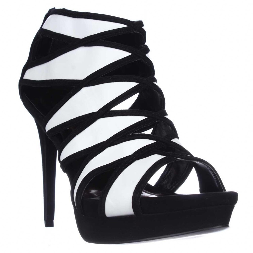 Carlos Santana Strata Black & White Heel